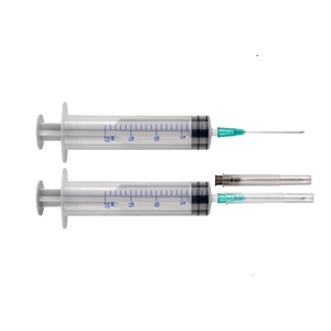 Шприц 3-х комп. с 2-мя иглами 22G (0,7х38мм) и 21G (0,8х38мм) 20мл №1 Arterium