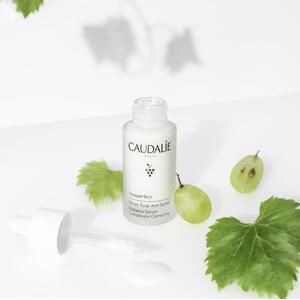 Сыворотка Caudalie324 Vinoperfect Сияющая для коррекции цвета лица 30мл