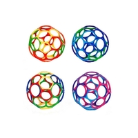 Мячик Kids II  Oball 4 кольори в асортименті 10 см